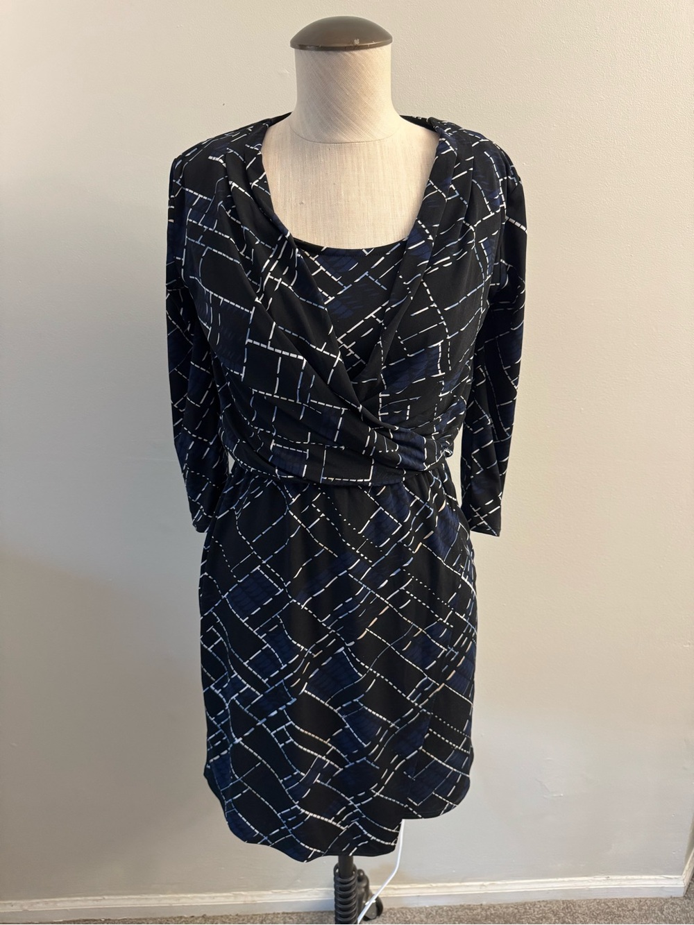 Black & White & Navy Abstract Print 3/4 Sleeve Dress